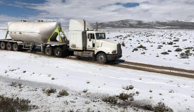 Nieve en las zonas altas de la sierra sur.  Foto: referencial.