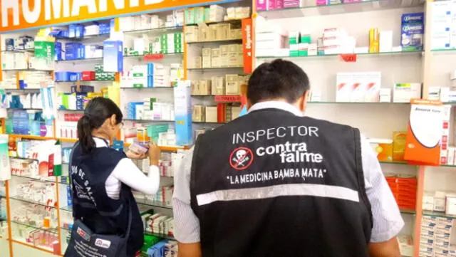 Intervienen farmacias y boticas por venta ilegal de medicinas en frontera de Perú y Ecuador