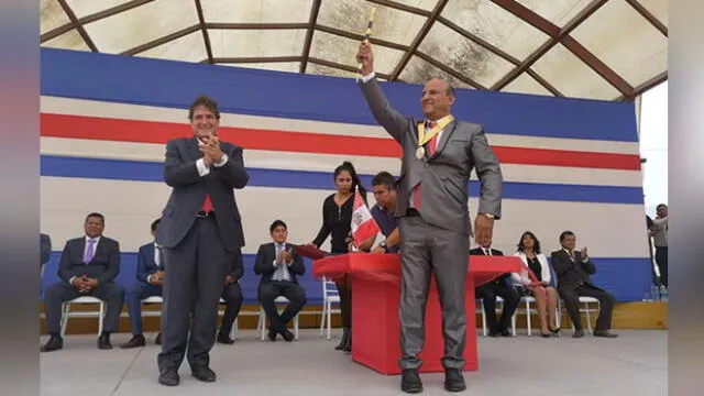 Conoce las promesas de Elvis Pómez tras jurar como alcalde de Pachacámac