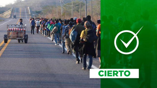 Fotografía muestra migrantes en Tijuana, México, rumbo a Estados Unidos. Composición