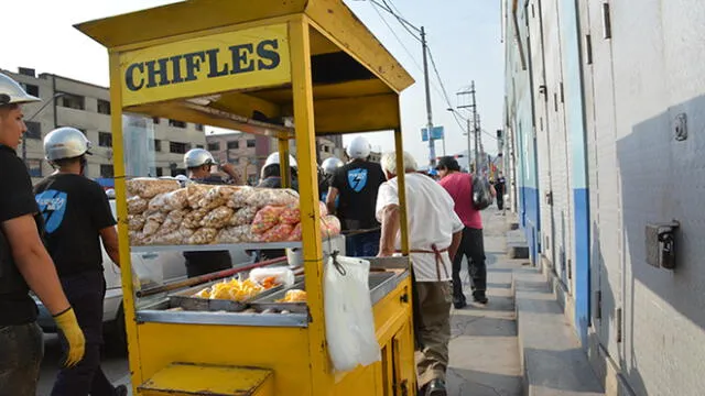 Gamarra: media tonelada de mercadería informal fue decomisada [FOTOS]