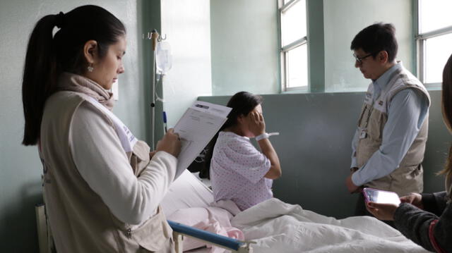 Mujer da a luz en el baño del hospital María Auxiliadora