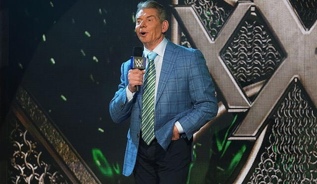 Vince McMahon se hizo presente en el homenaje a Triple H en SmackDown Live. Foto: WWE