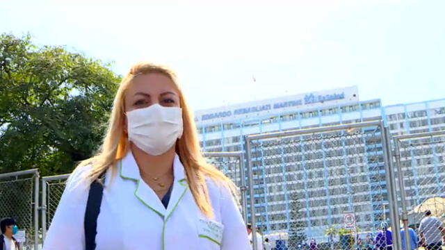Ginecóloga de 34 años atiende a pacientes en las área B y C a través del sistema del Hospital Rebagliati. (Foto: Captura de video / Latina Noticias)