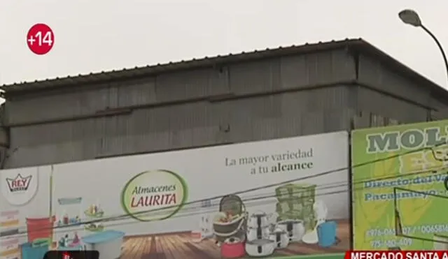 Santa Anita: Comerciantes construyen almacenes inseguros en un mercado [VIDEO]