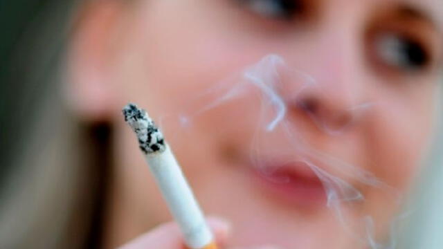 Una persona muere cada cuatro segundos por consumir tabaco, según OMS