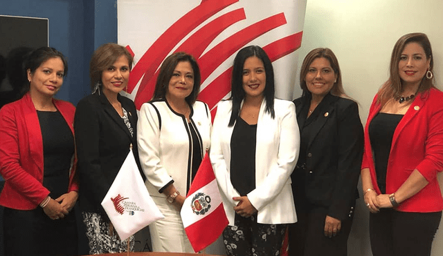 Mujeres lideran la nueva directiva de la Cámara Peruana de Franquicias
