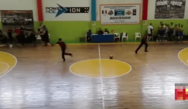 YouTube: Segundos de terror por balacera en pleno partido de básquetbol [VIDEO]