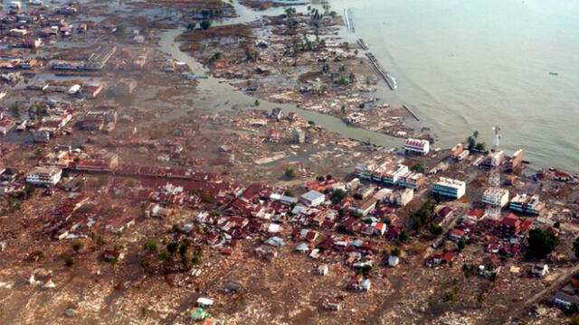 El gigantesco tsunami en Asia, 2004. Foto: Difusión