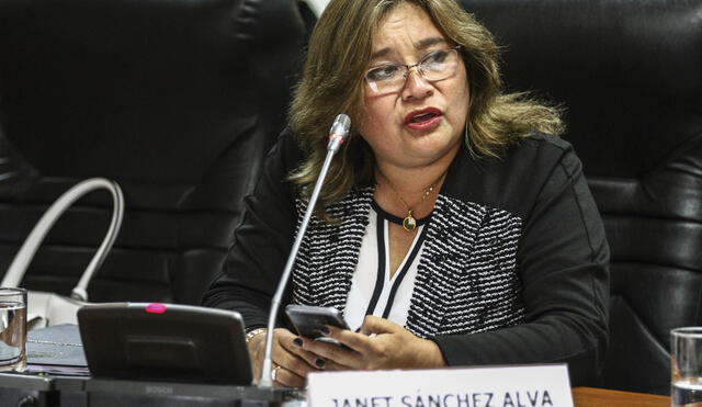 Más cuestionamientos a la congresista Janet Sánchez por ser de Chimpum Callao