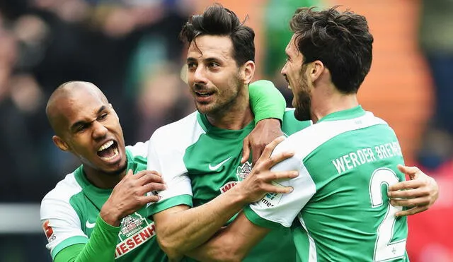 Claudio Pizarro está en la mira de club europeo tras dejar el Werder Bremen