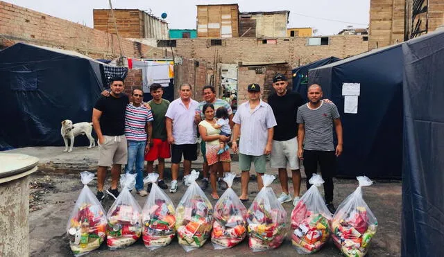 Carlos Zambrano llevó donaciones a damnificados de incendio en el Callao