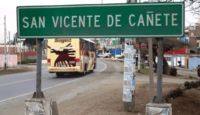 En la ruta Cañete-Lima los colectivos informales siguen funcionando