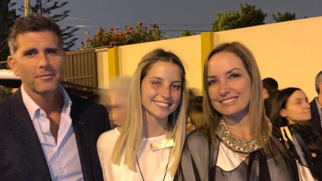 Christian Meier y Marisol Aguirre, la pareja de telenovela aparecen juntos en confirmación de su hija. Fuente: Instagram