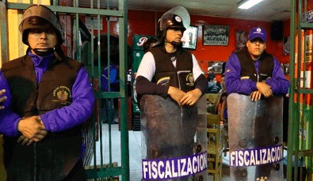 Cinco cantinas fueron clausuradas y multadas en Cercado de Lima