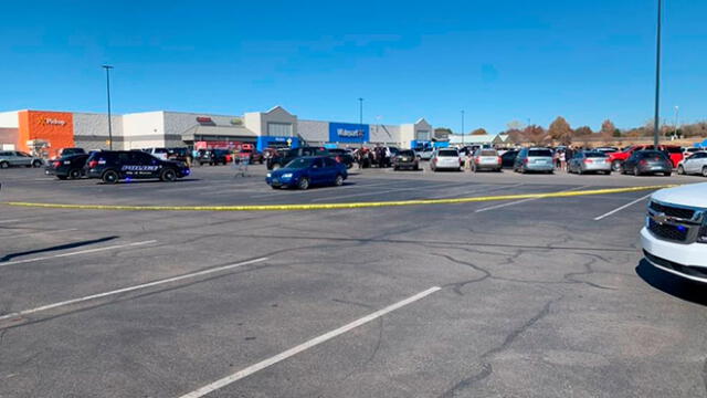 En un supermercado de la cadena Walmart en Duncan, Oklahoma, se llevó a cabo el tiroteo. Foto: KOKH