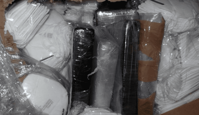 Policía encontró un paquete de cocaína valorizado en más de un millón de dólares dentro de un cargamento de barbijos. Foto: Twitter