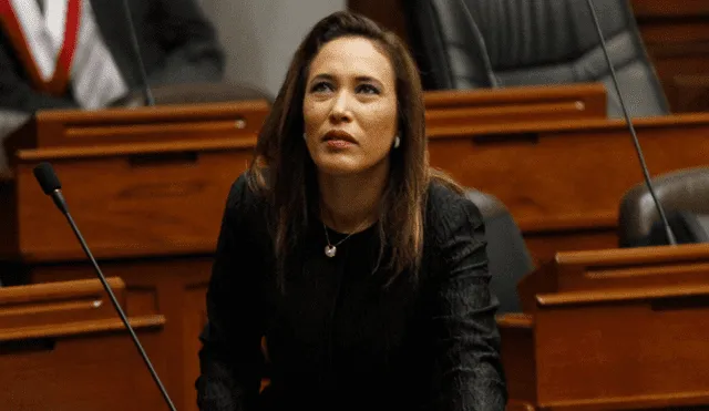Paloma Noceda cuenta que otro congresista la cogió de la cintura sin su consentimiento