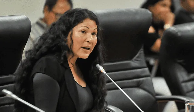 Ética aprueba informe de suspensión contra Yesenia Ponce 