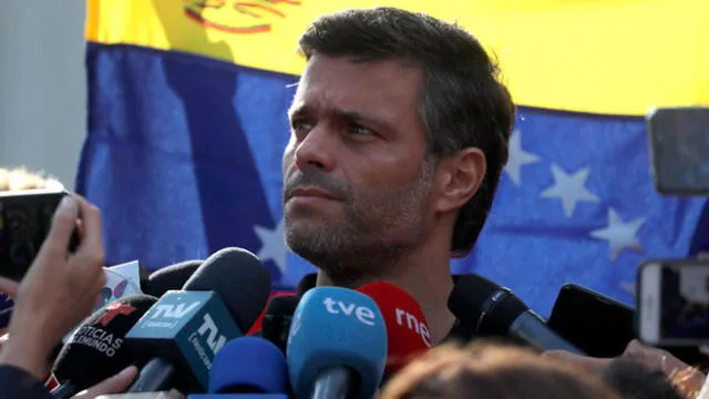 España advierte a Leopoldo López que no permitirá "activismo político" en su embajada