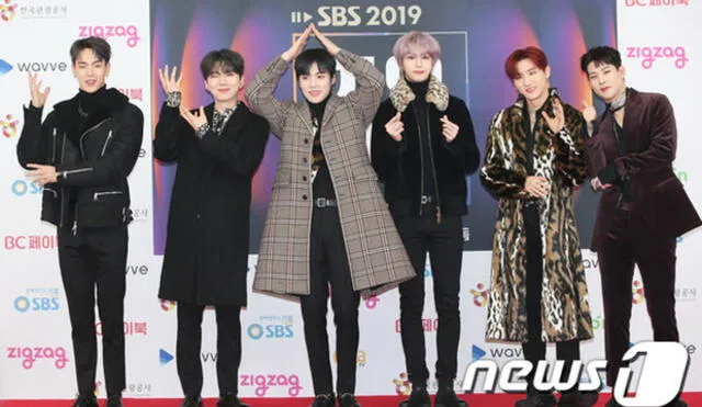 SBS Gayo Daejun 2019: los miembros de MONSTA X  utilizaron prendas con animal print.