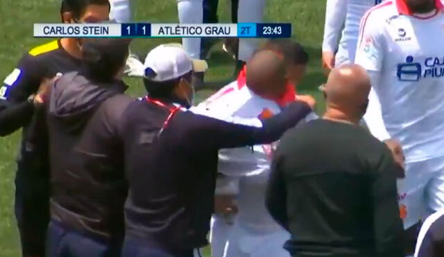 Tras anotar el empate, Marcelo Gallardo fue cubierto por sus compañeros pero el árbitro terminó expulsándolo. Foto: Captura/DirecTV