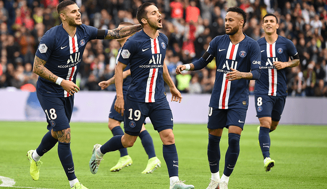 El PSG venció por 4-0 al Angers y se mantiene en la punta de la Ligue 1.