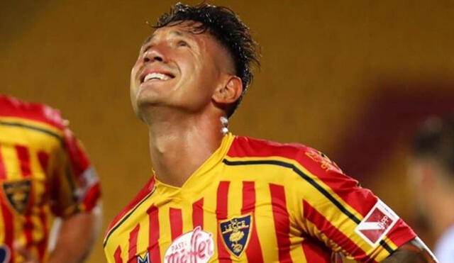 Gianluca Lapadula recibirá el permiso de Benevento si Gareca lo convoca a la selección peruana. Foto: Lecce