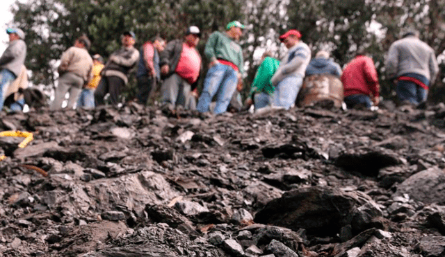 Colombia: al menos siete mineros quedan atrapados bajo tierra