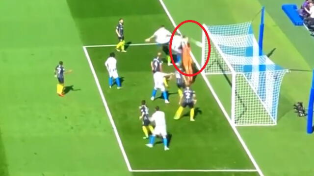 Manchester City vs Brighton: Glenn Murray anotó golazo de cabeza y firmó el 1-0 [VIDEO]