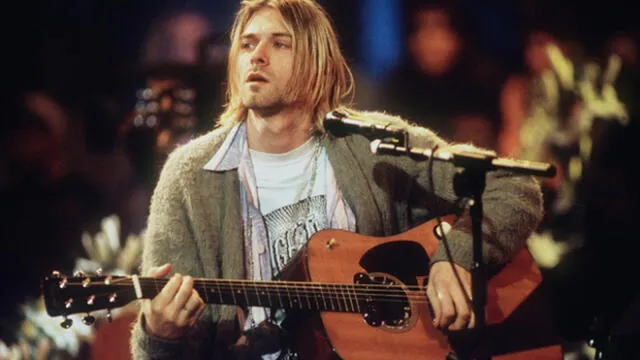 ¡De no creer! La hija de Kurt Cobain perdió la icónica guitarra de su padre