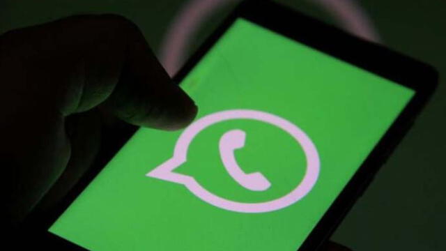 WhatsApp tiene un truco secreto para salvar tus fotos y chats si vas a cambiar de smartphone