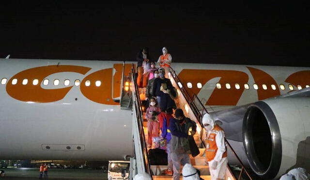 Salieron a Lima y llegaron a La Guaira en un vuelo de la aerolínea venezolana Conviasa. Foto: Cancillería de Venezuela