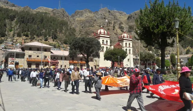 [EN VIVO] Huancavelica acata paro de 24 horas contra la corrupción