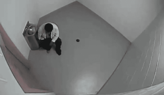 Hombre sufre un derrame cerebral, pero es encerrado en una celda al ser confundido con un ebrio [VIDEO]