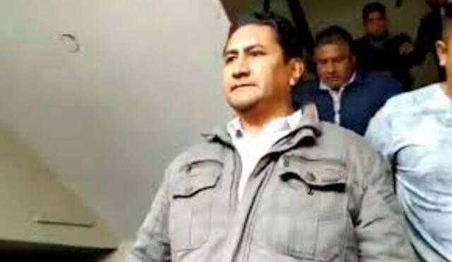 Gobernador de Junín, Vladimir Cerrón seguirá en el penal de Huancayo.
