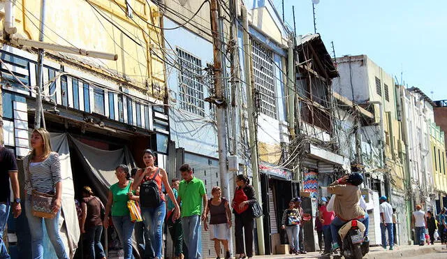 A los venezolanos no les alcanzó el dinero para las compras de última hora