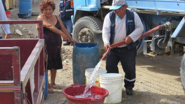 La Municipalidad dispuso agua a los más necesitados. Créditos: Cortesía.