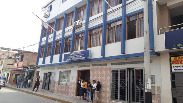 Inicia audiencia por cobros en obra de colegio en Alto Chira 