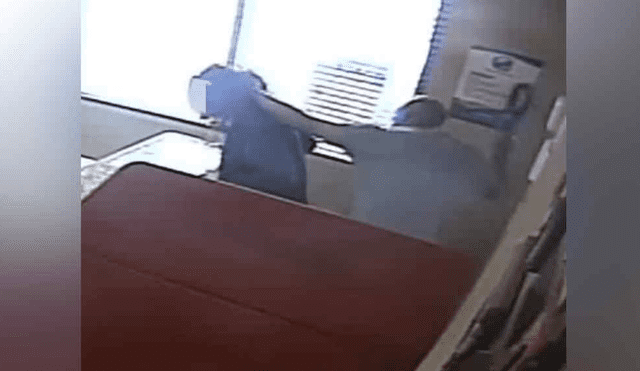 YouTube: policía en Miami propinó terrible golpiza a su hija en escuela [VIDEO]