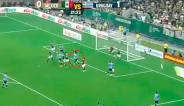 México vs Uruguay: con un letal cabezazo, Giménez adelantó a los 'charrúas' [VIDEO]