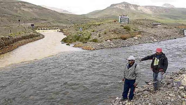 Puno: Funcionario del Minem ofrece mitigar contaminación de río Llallimayo  