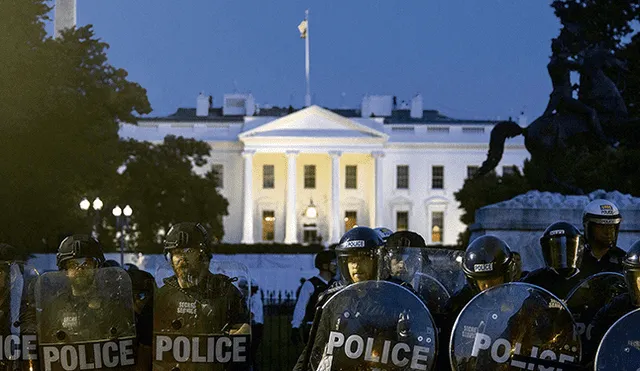 Temor. Una fuente de la Casa Blanca dijo que Trump estuvo el 29 de mayo en un búnker, al intensificarse las protestas en Washington. Foto: AFP