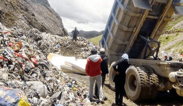 Pasco: Contraloría advierte inminente colapso de botadero Rumiallana