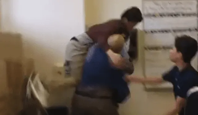 Facebook: Graban preciso momento en que maestro arroja al piso a su alumno [VIDEO]