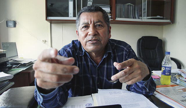 Investigan a alcalde de Olmos por delitos contra la administración pública