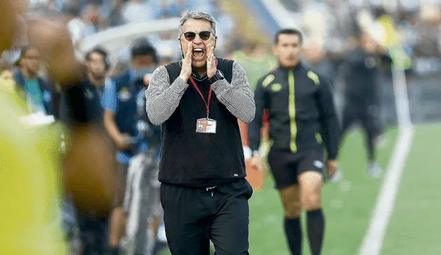 El entrenador de Alianza Lima encendió la polémica días antes del partido de vuelta.