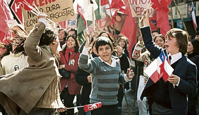 Protestas. Machuca, dirigida por Andrés Wood (Chile).