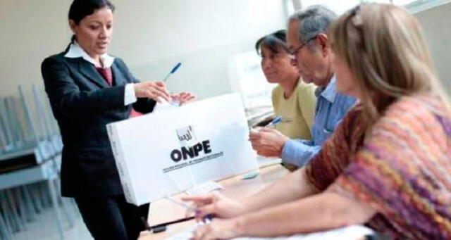 Chiclayo: menos del 50% de miembros de mesa recogieron sus credenciales 