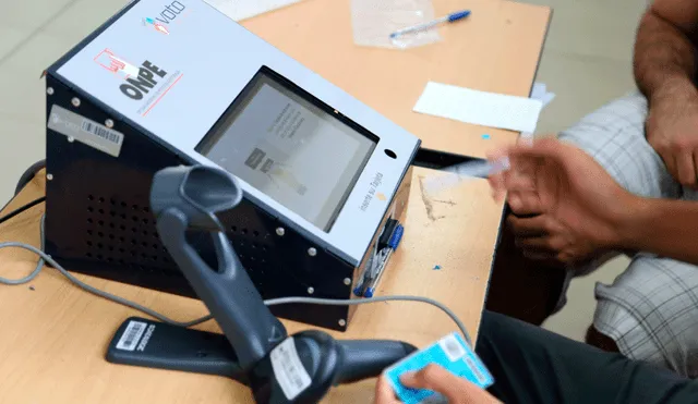 Proyecto de ley busca derogar la implementación del voto electrónico 